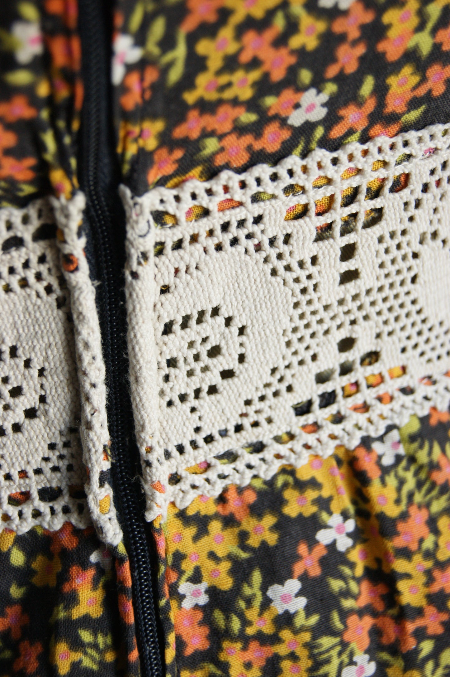 1970s Hand-Sewn Prairie Dress with Hand-Crocheted Details - S/M