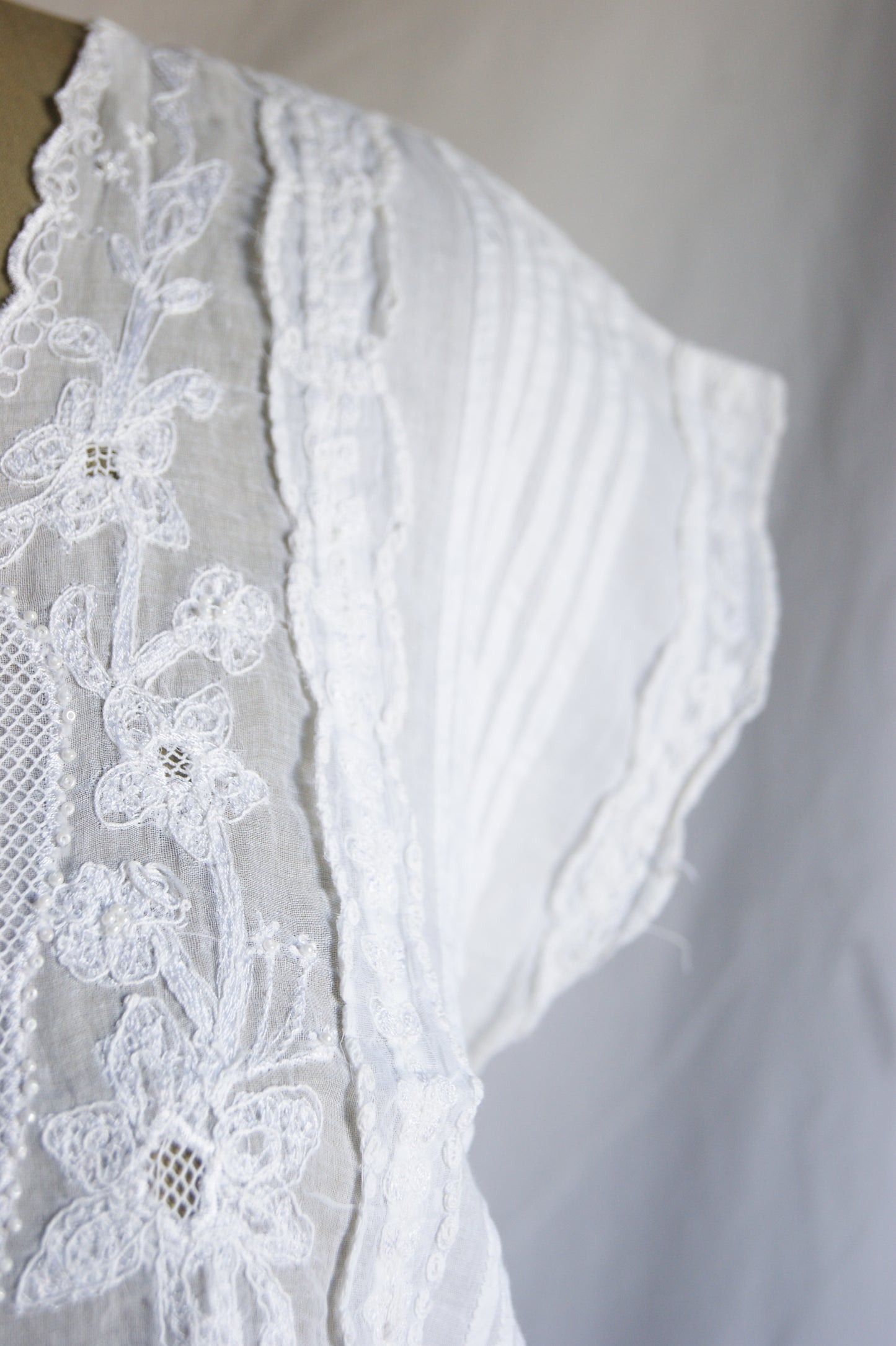 1980s Hand-Embroidered Cotton Blouse with Ribbon & Floral Motif