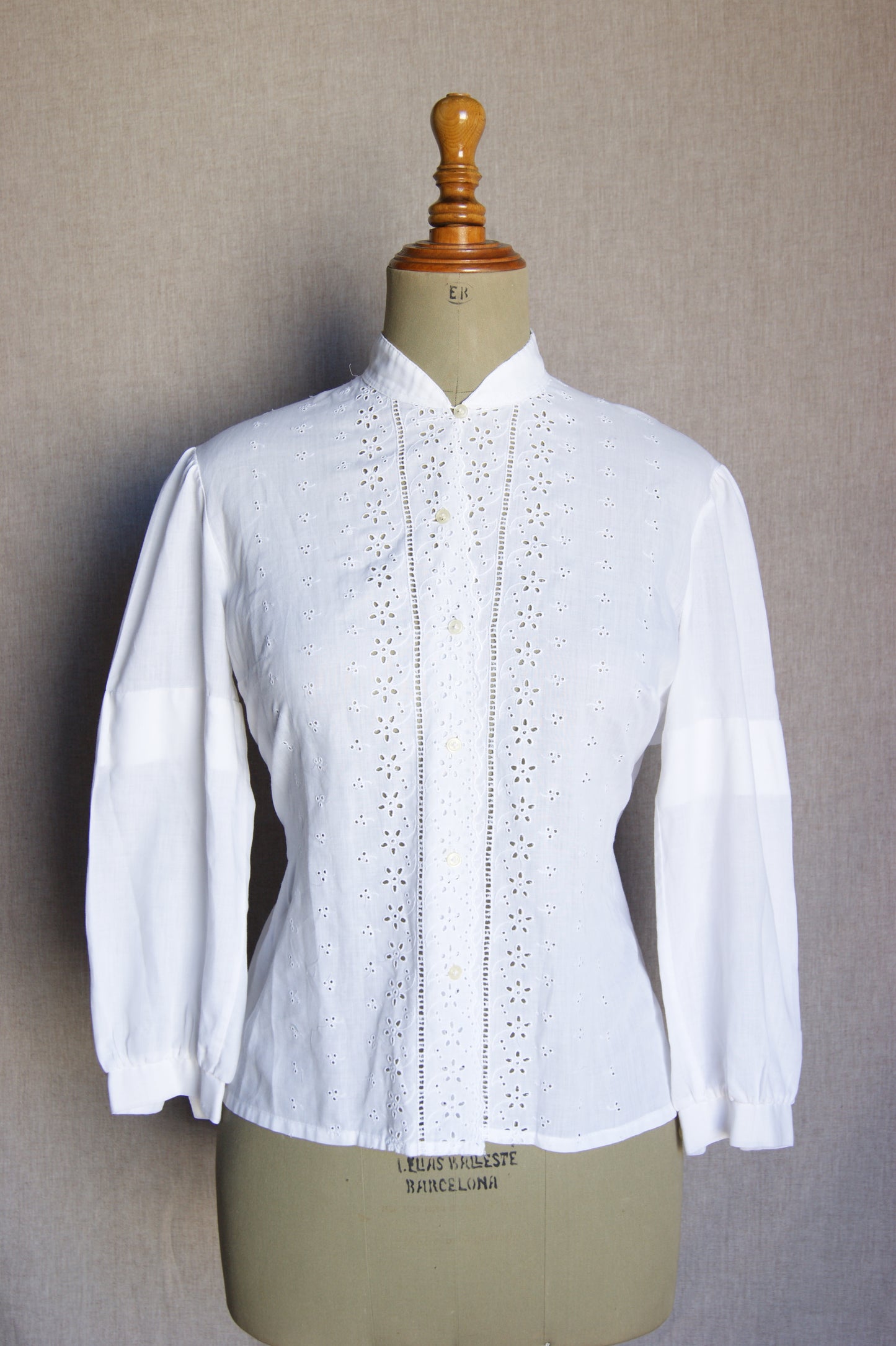 1940s Eyelet Cotton Blouse - M
