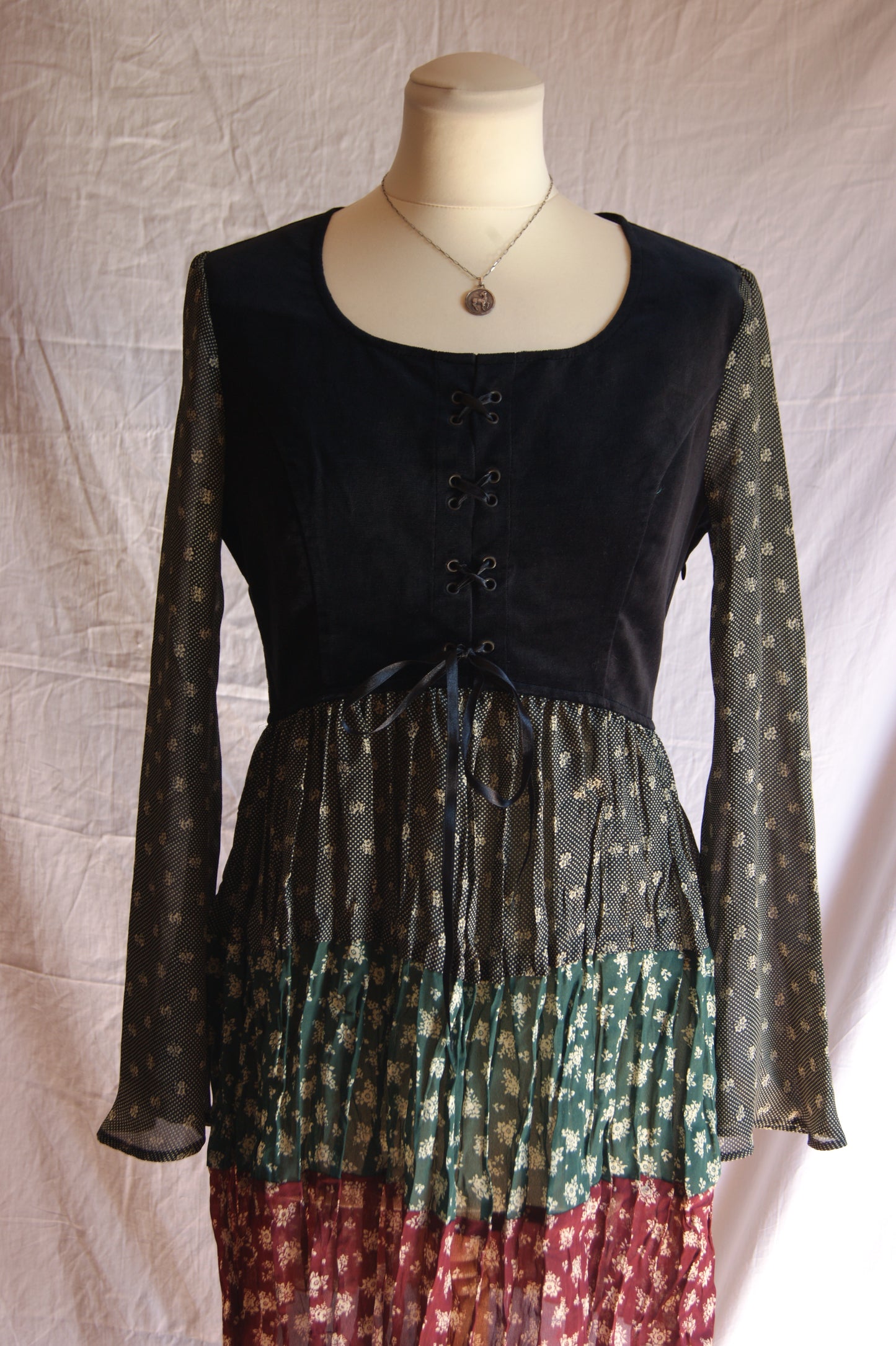 1980s Tiered Floral Dress with Lace-Up Velvet Bodice - S