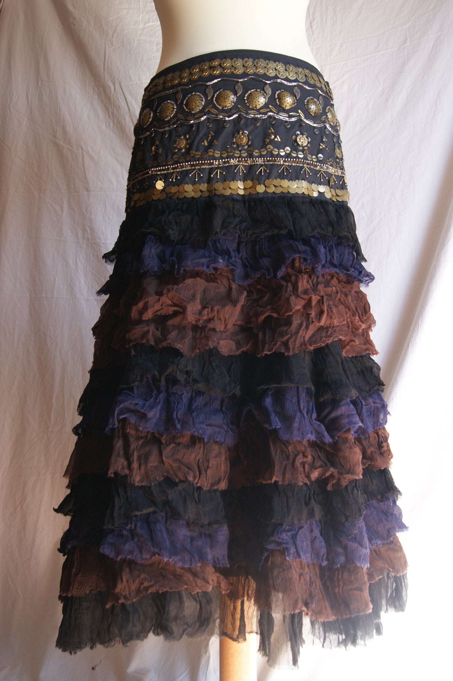 1990s Tiered Ruffle Skirt with Metallic Coin Belt - M