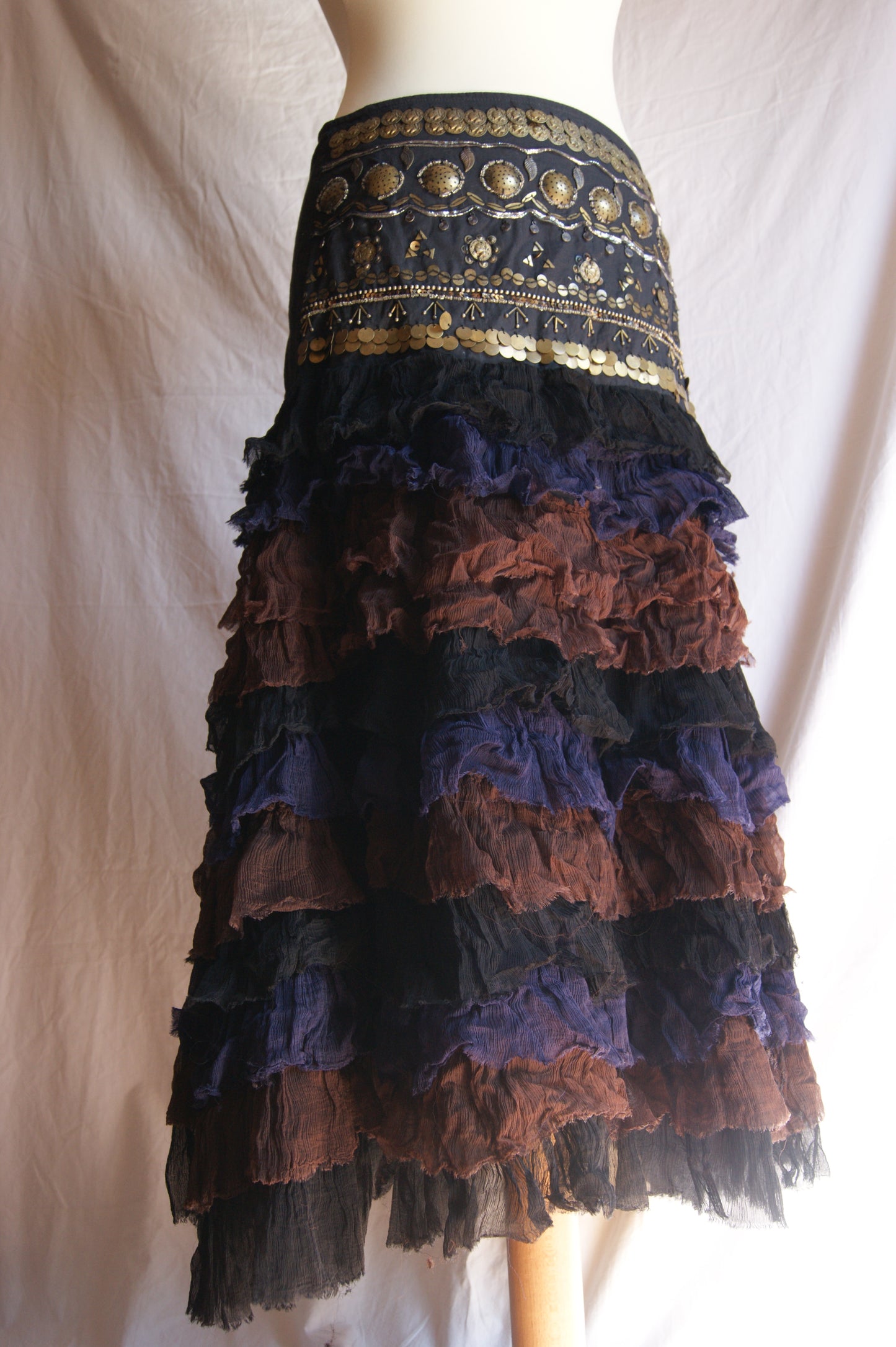 1990s Tiered Ruffle Skirt with Metallic Coin Belt - M