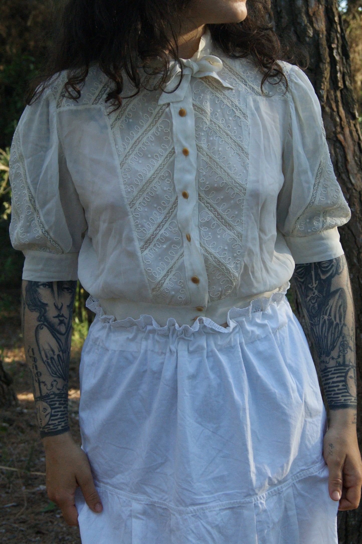 1970s Chevron Lace Victorian-Inspired Crop Blouse with Ribbon Tie - S/M