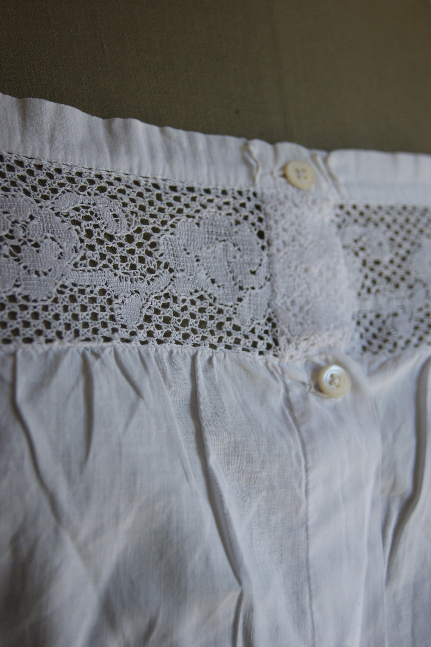 Late 1800s Hand-Made Cotton Corset Cover with Lacework - S