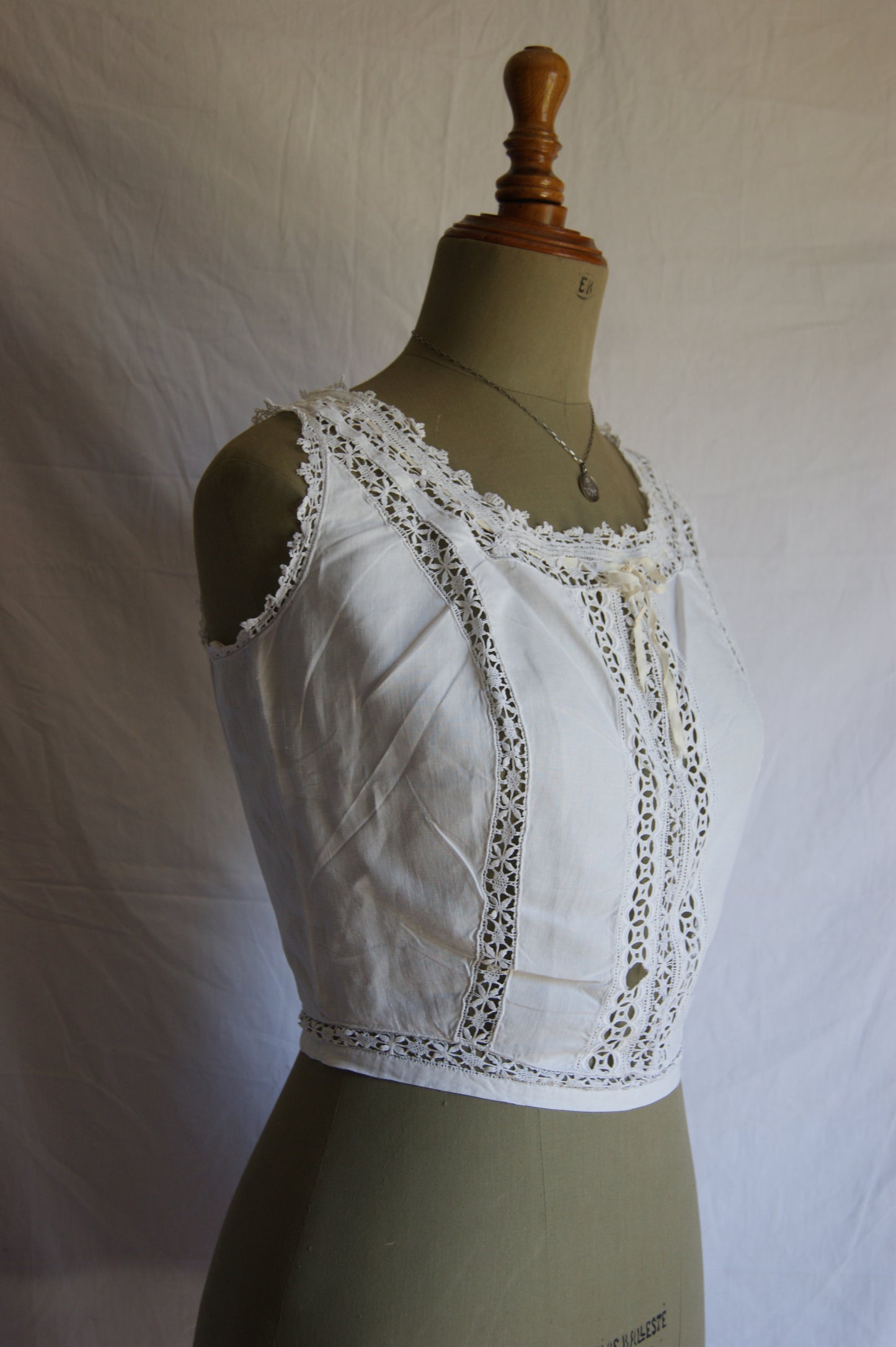 Late 1800s Antique Cotton Corset Cover with Intricate Lacework Trim - S