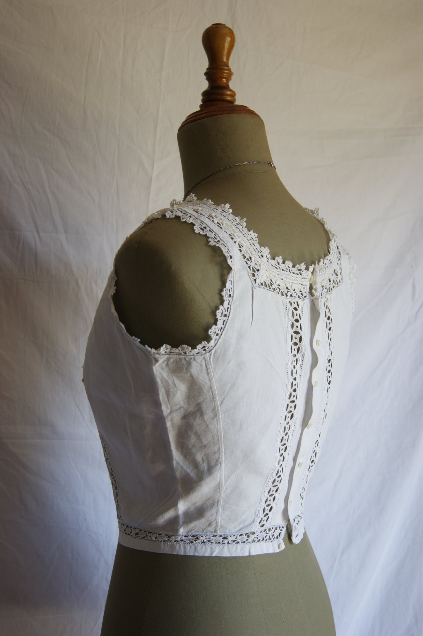 Late 1800s Antique Cotton Corset Cover with Intricate Lacework Trim - S