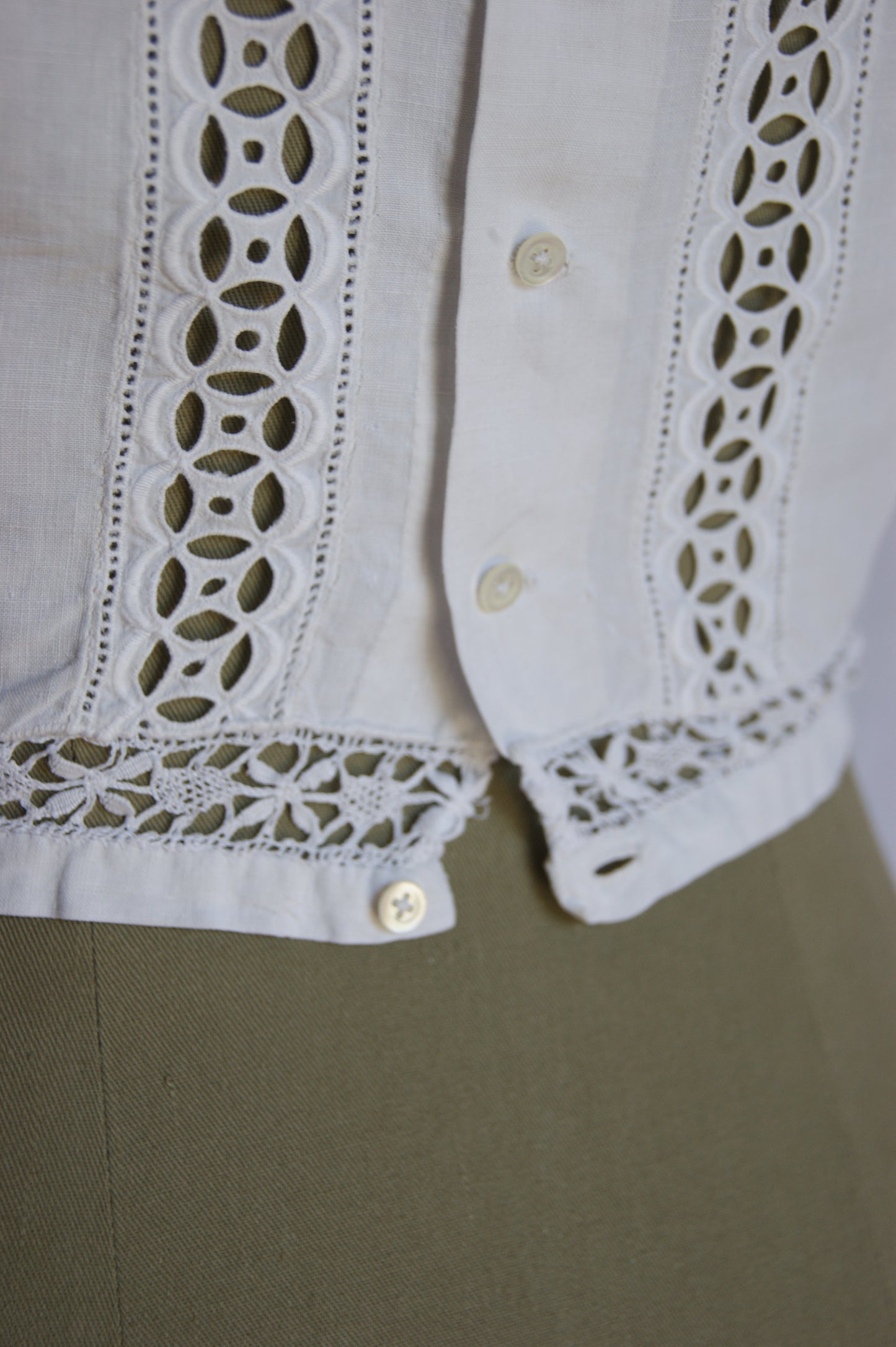 Late 1800s Antique Cotton Corset Cover with Intricate Lacework Trim - S