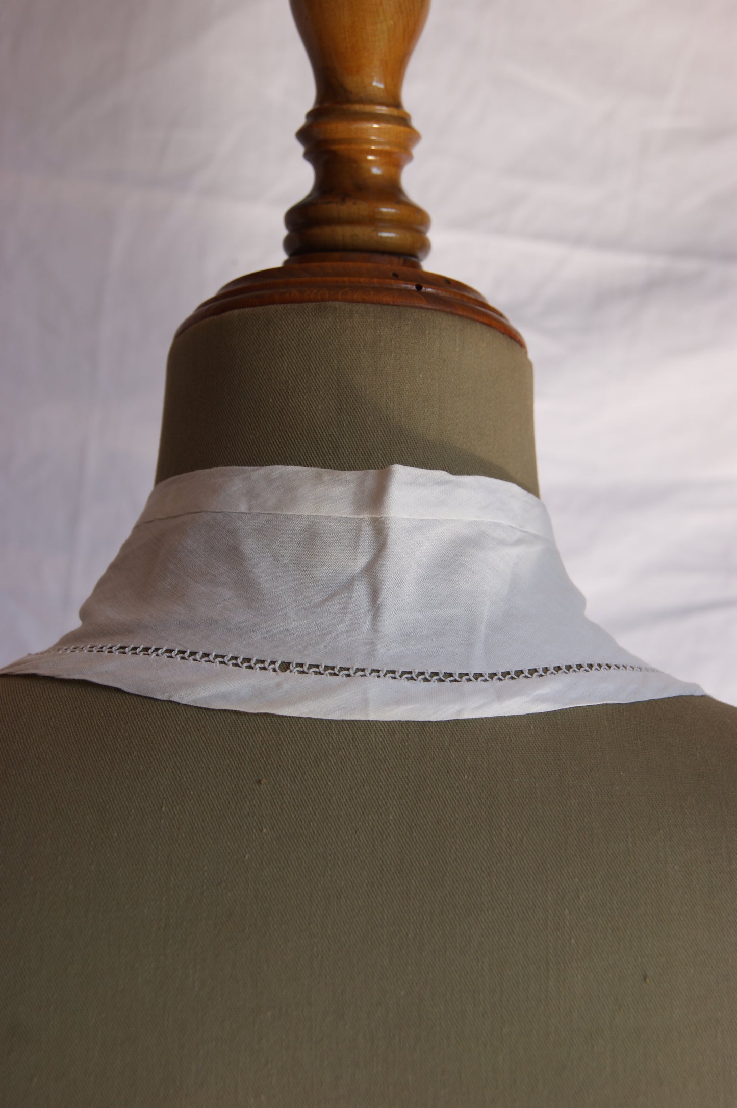 Antique Hand-Embroidered Cotton Collar with Floral Whitework
