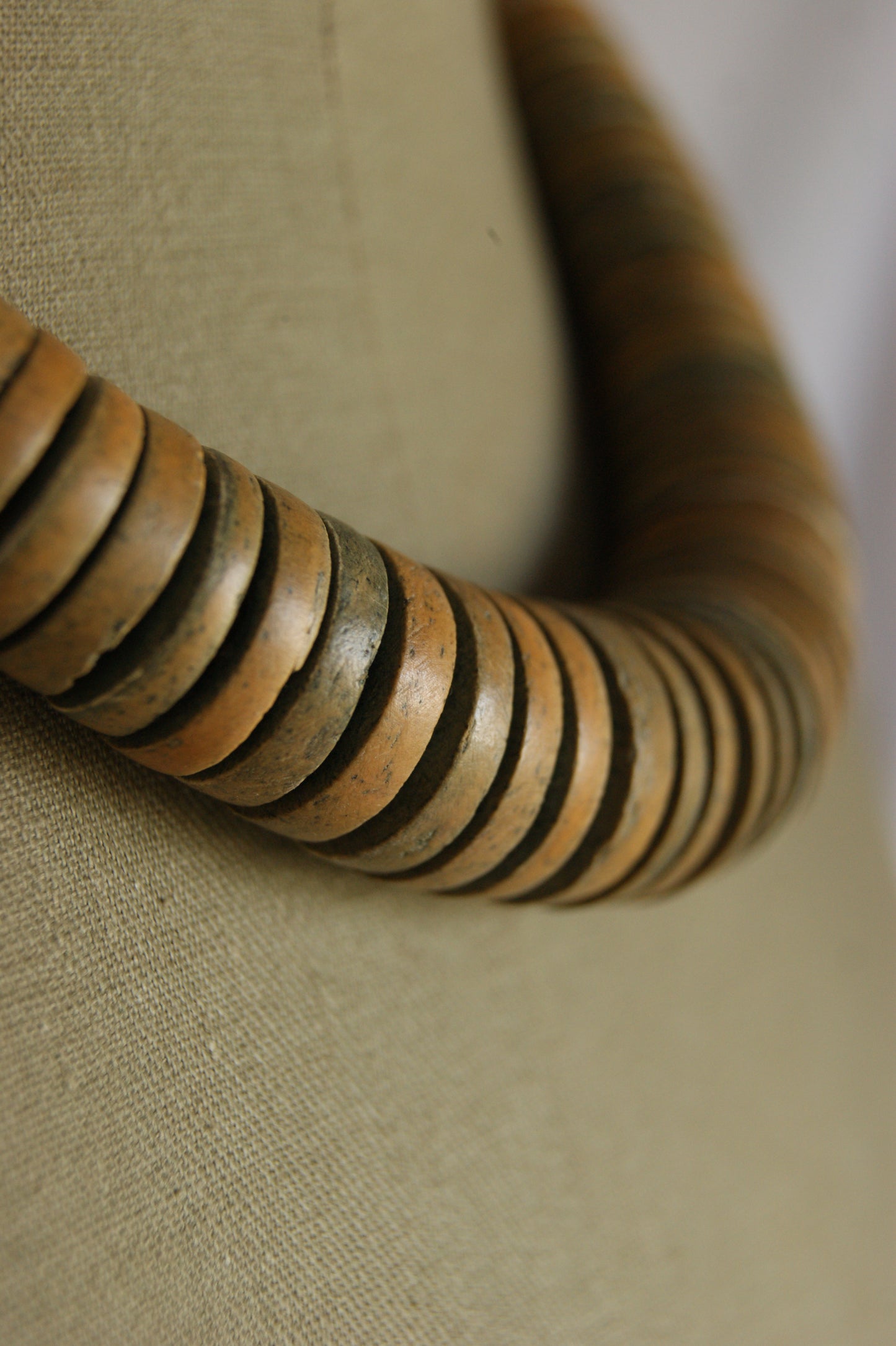 1970s Graduated Wooden Disc Necklace