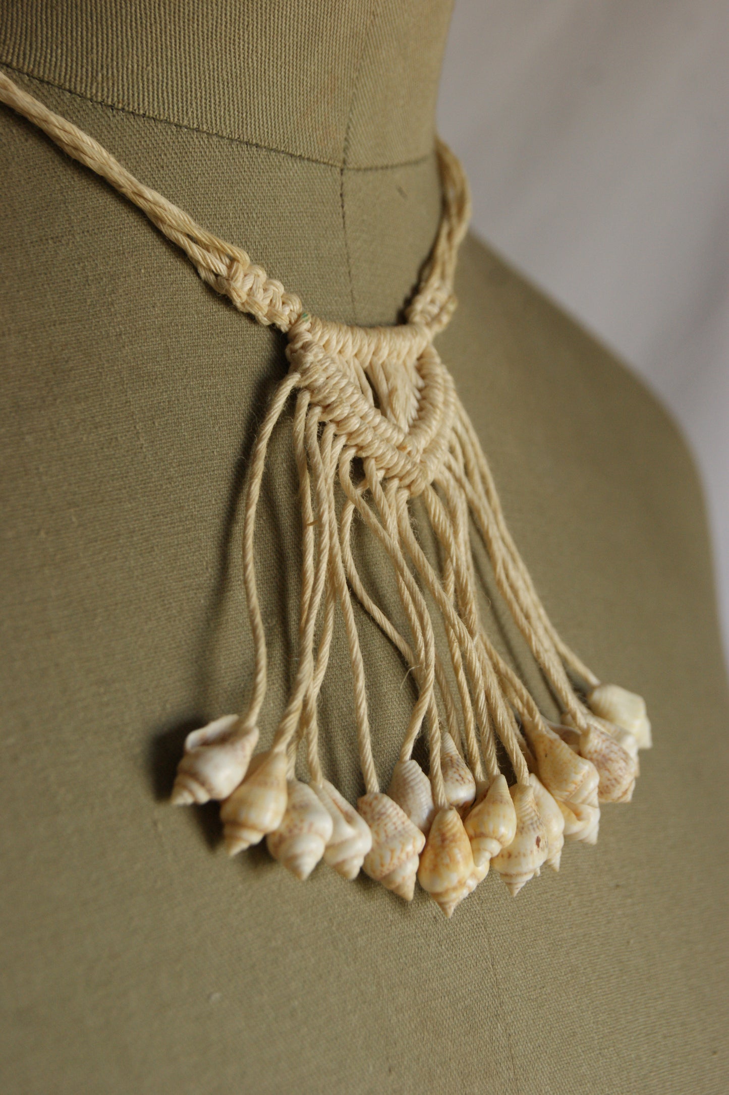 1980s Handcrafted Shell & Macramé Tassel Necklace