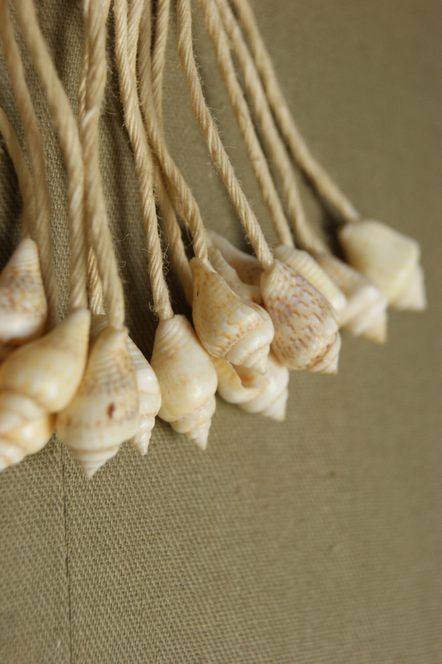 1980s Handcrafted Shell & Macramé Tassel Necklace