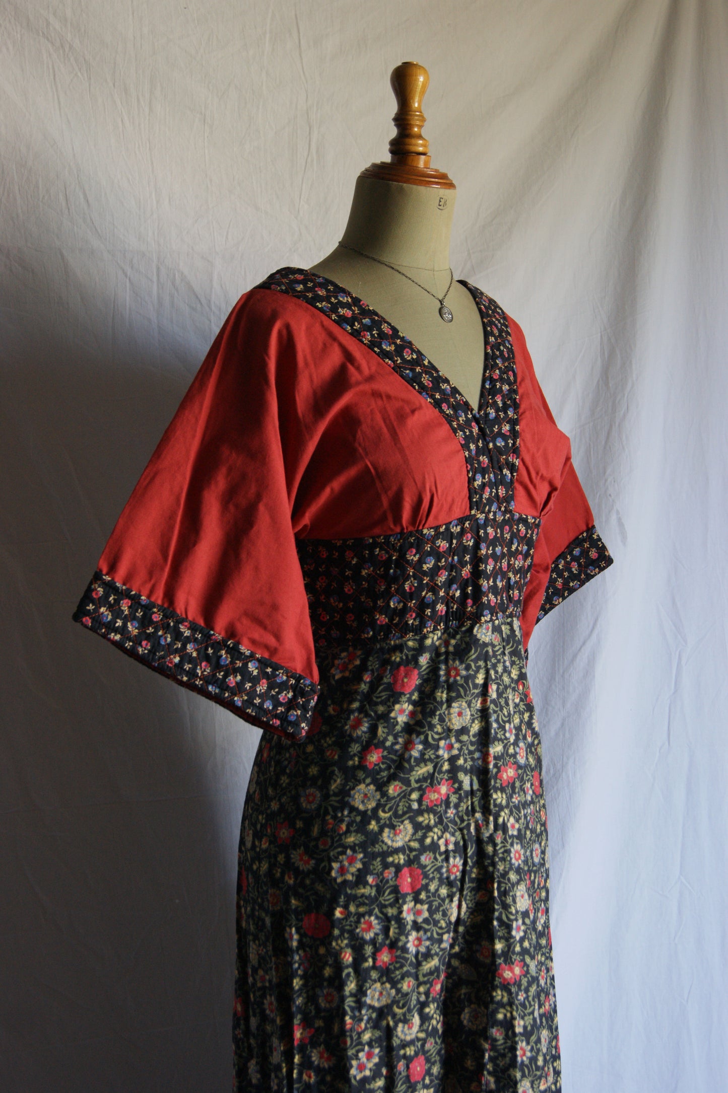 1970s Shubette of London Quilted Maxi Kimono Dress - M