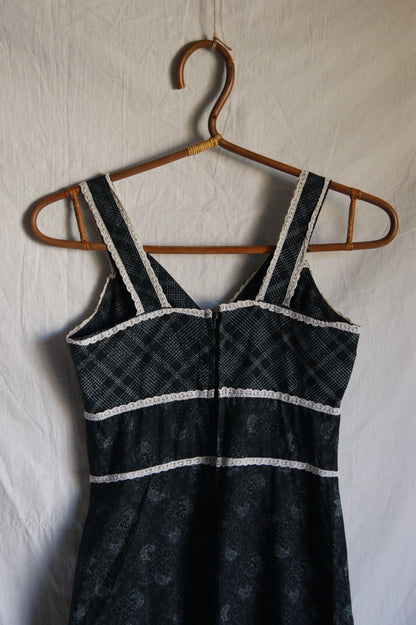 1970s Hand-Sewn Tartan & Paisley Folk Dress - XS