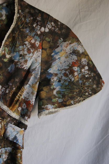 1970s Hand-Sewn Prairie Dress in Nature's Garden Print Syntethic Fabric - XS