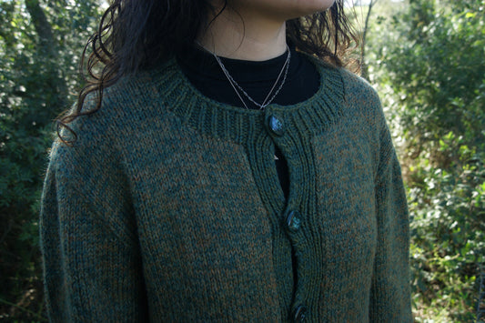 1980s Hand-Knitted 100% Wool Forest Green Cardigan - L