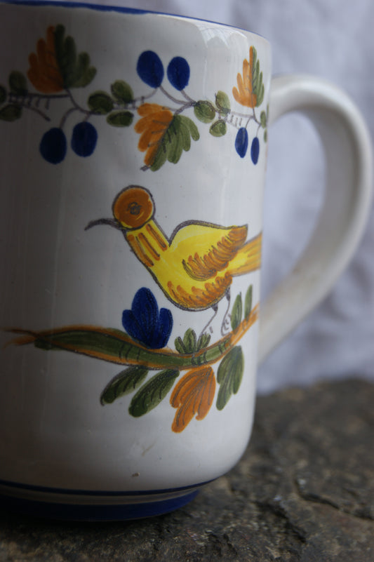 Tassa de cafè de ceràmica d'ocell artesanal dels anys 70