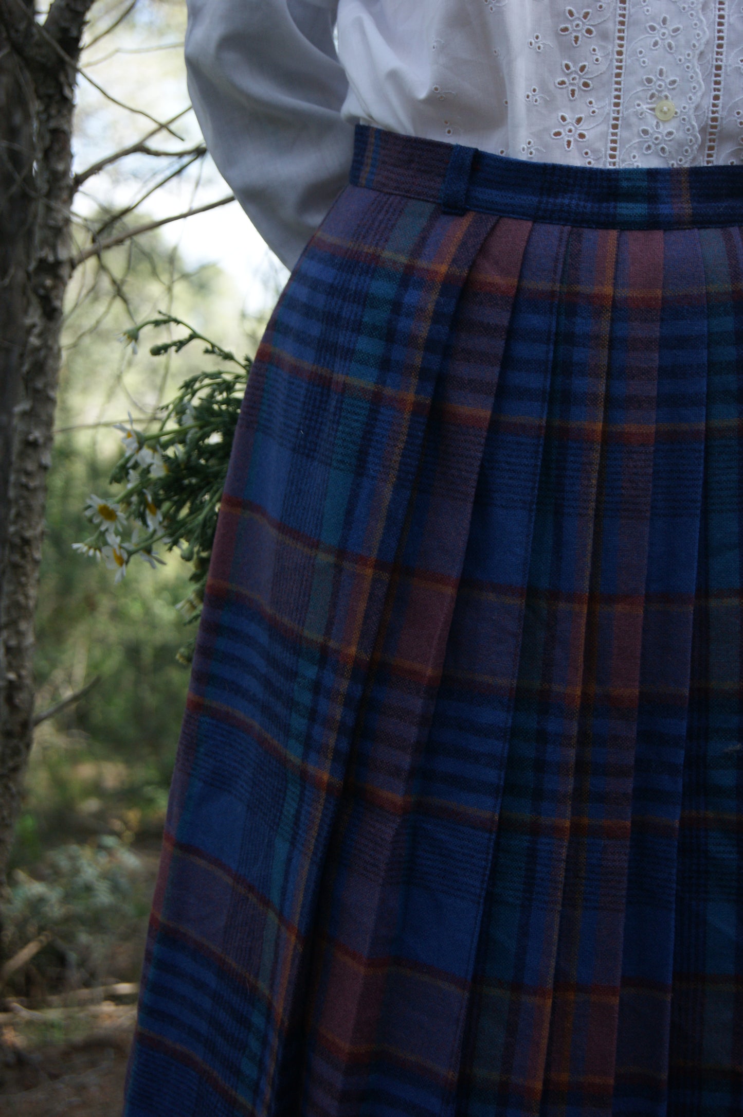 1980s Toronto Wool-Blend Pleated Tartan Skirt - M