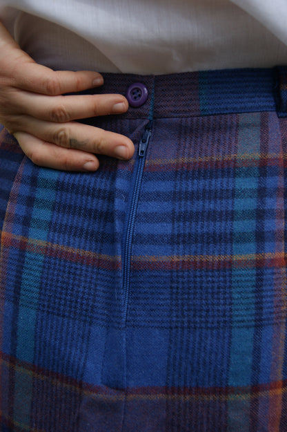 1980s Toronto Wool-Blend Pleated Tartan Skirt - M