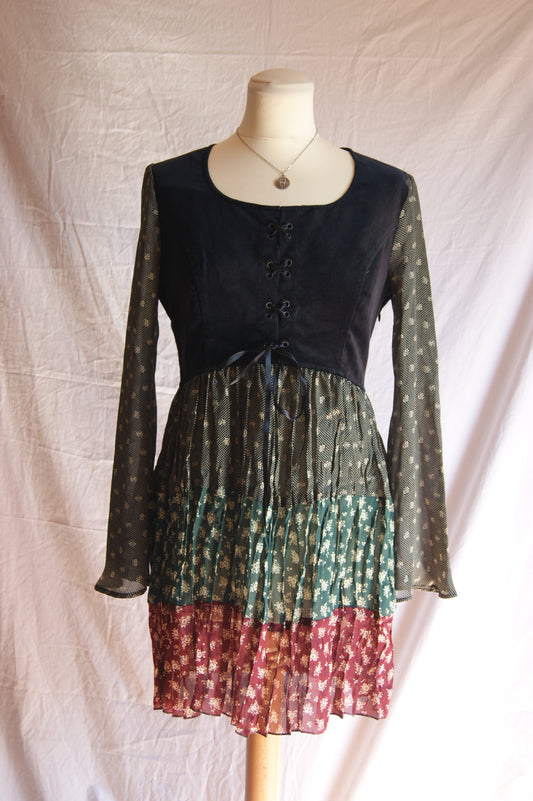 1980s Tiered Floral Dress with Lace-Up Velvet Bodice - S