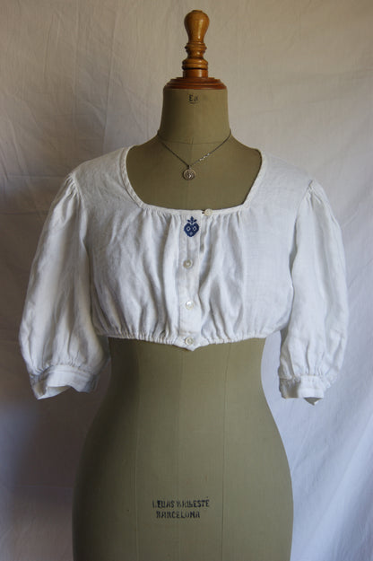 1970s Hand-Embroidered Folk Cotton Crop Blouse with Gathered Sleeves - S/M