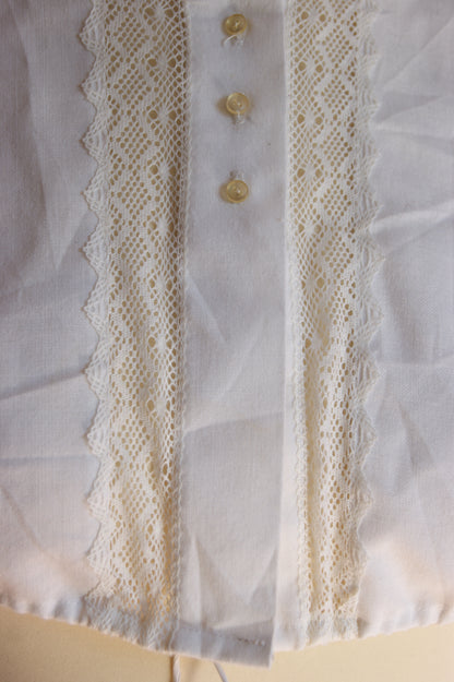 1890s Hand-Crafted Cotton Victorian Crop Blouse with Intricate Lace Trim - S