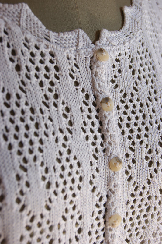 1970s Hand-Crocheted Oversized Cotton Lace Top with Scalloped Edges - M