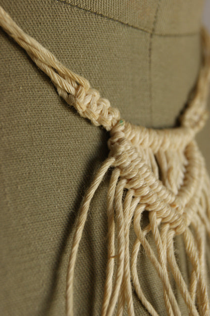 1980s Handcrafted Shell & Macramé Tassel Necklace