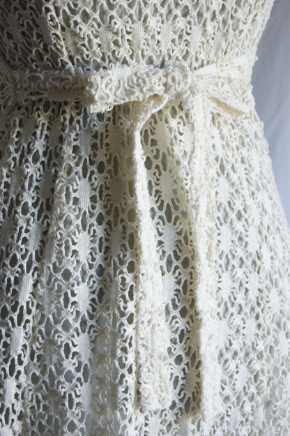 1970s Cotton Lace Dress with Waist Tie - S/M